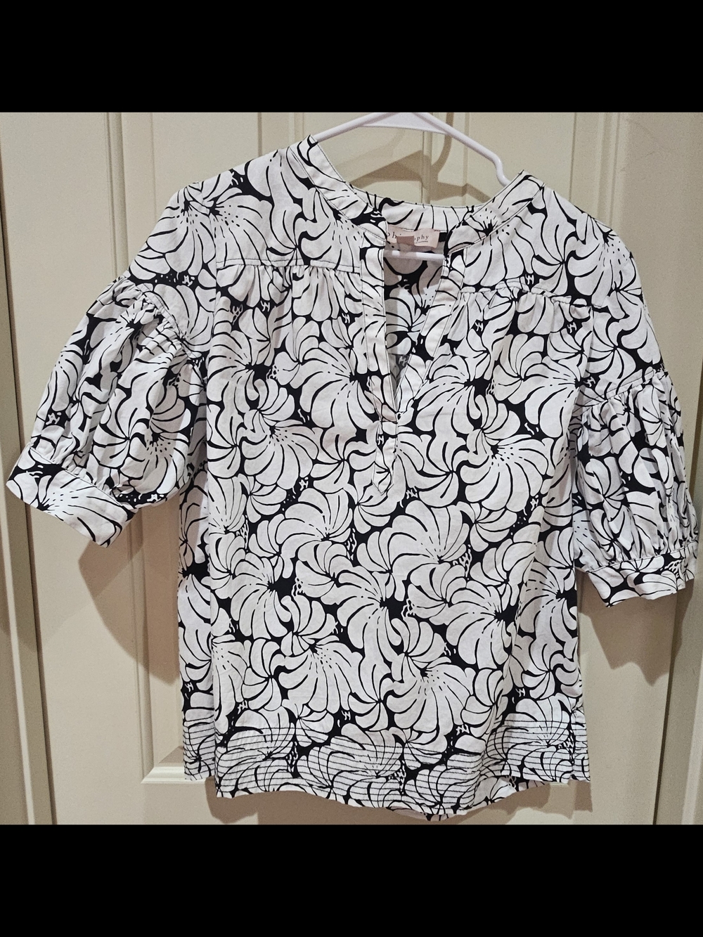 Philosophy Black and White Floral Puff-Sleeve Blouse Women Size Large